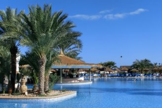 Pool, Djerba